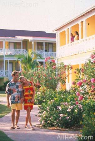 Grand Pineapple Beach Resort 12